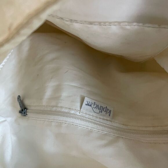 Kipling off white Nylon shoulder bag with gray fabric trims and straps . - Picture 3 of 13